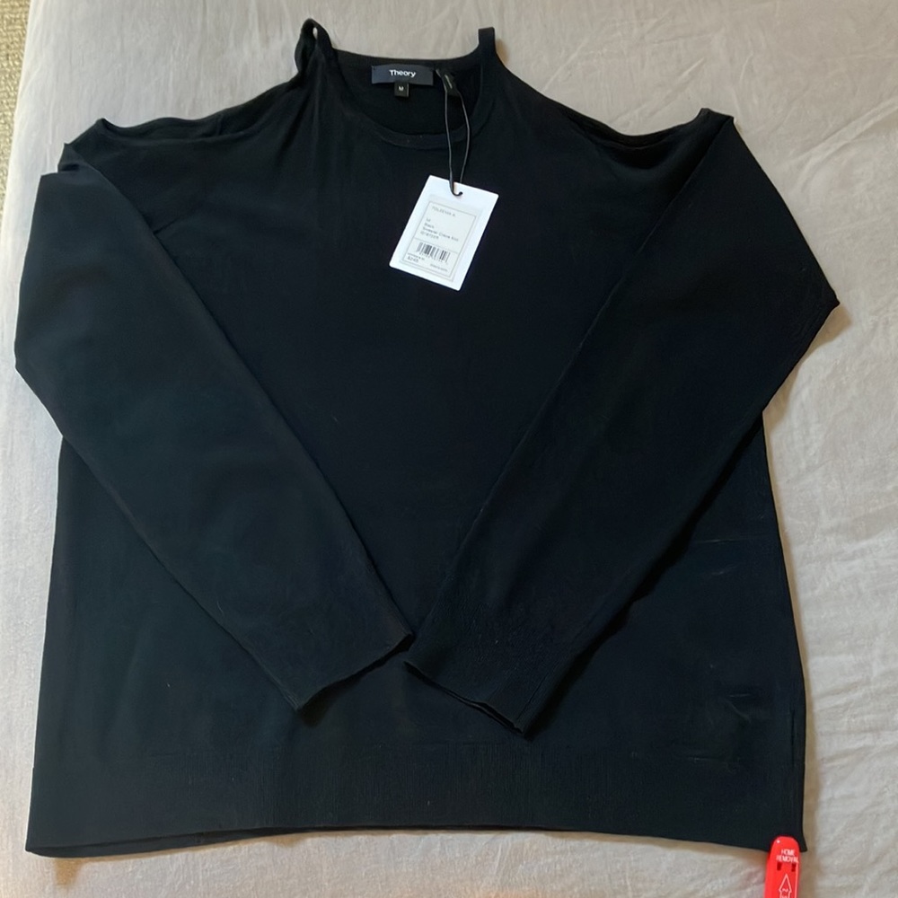 Theory Toleema Crepe Knit Cold Shoulder Sweater Black size Medium